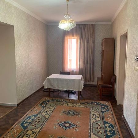 Tinas Sweet Home Batumi Exterior foto